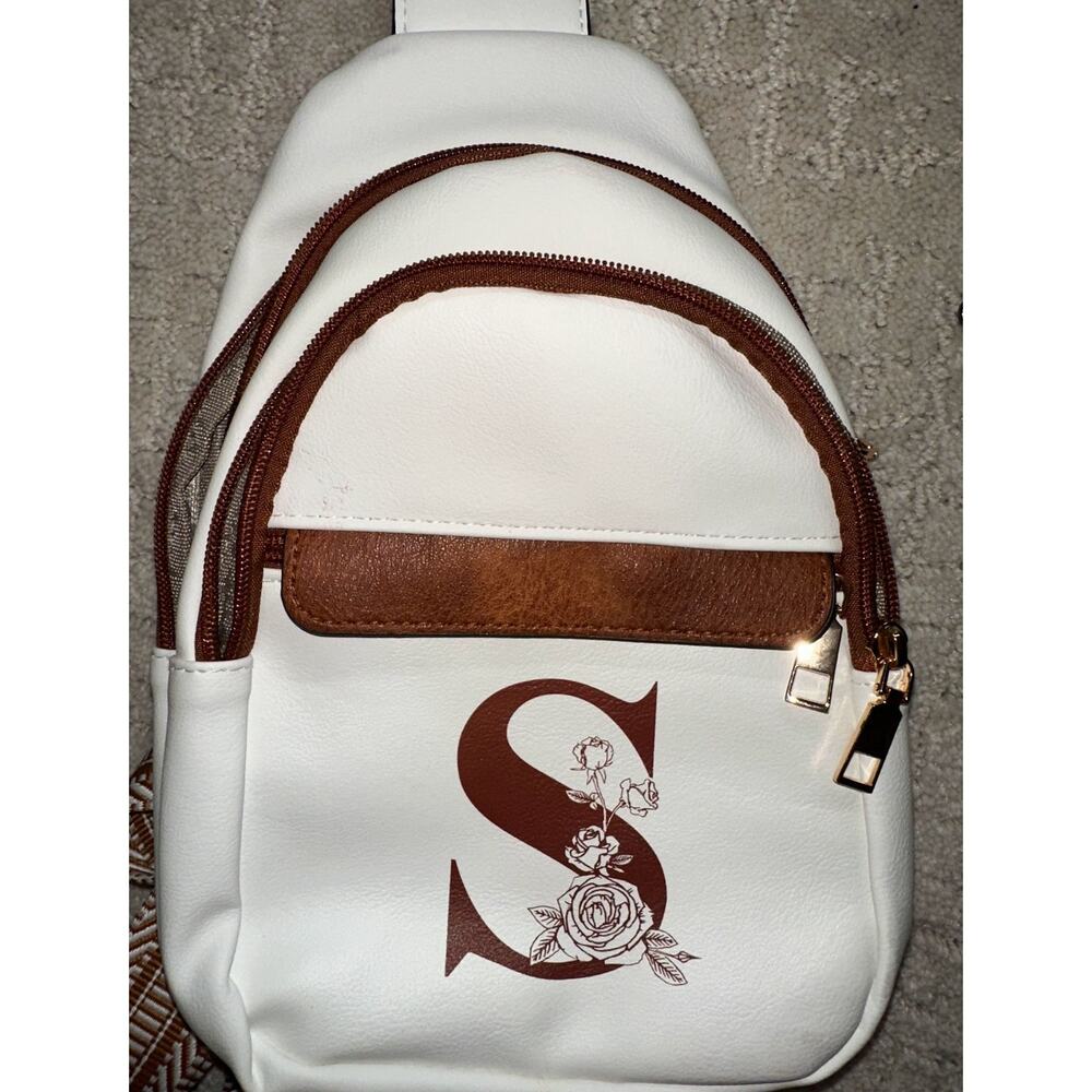CLOUD WINGS White Monogram S Sling Backpack With Floral Detail Adjustable Strap - Picture 2 of 6